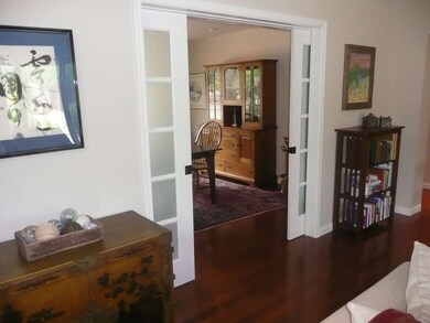 POCKET DOORS BETWEEN FR AND LR/DR