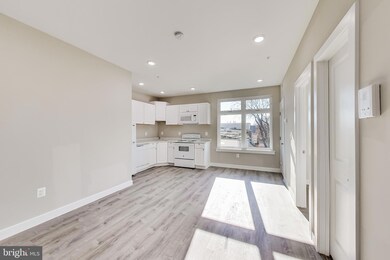 740 19th St NE unit 2, Washington, DC 20002 - photo 3