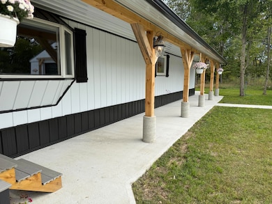 7367 S Coldwater Rd, Blanchard, MI 49310 - photo 6