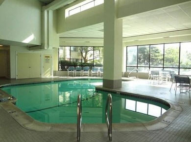 Ocean Gate Tower unit 208, Revere, MA 02151 - photo 5