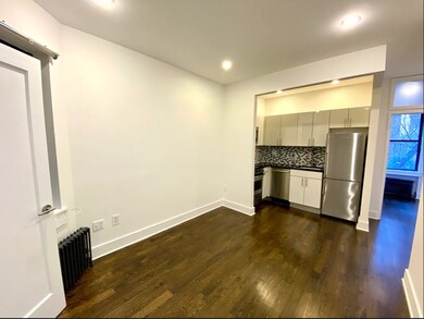 245 E 39th St unit 3B, New York, NY 10016 - photo 3