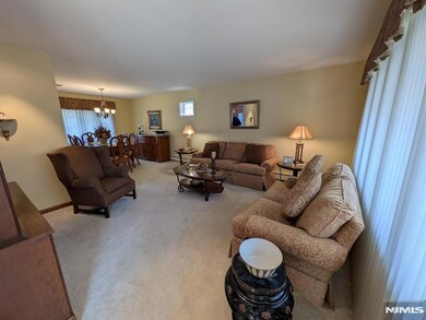 302 Lincoln Ave, Totowa, NJ 07512 - photo 5