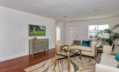 4402 E Montecito Ave-large-006-34-Main L