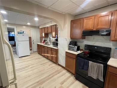 140 N 12th St, Allentown, PA 18102 - photo 5