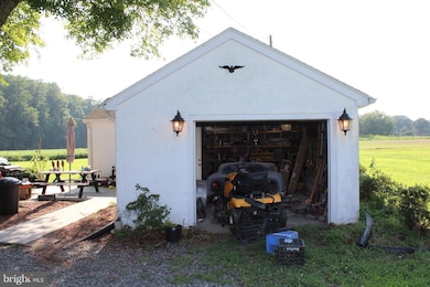 596 Jessie Dupont Memorial Hwy, Burgess, VA 22432 - photo 6