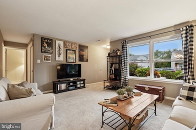 4525 Winding Brook Dr unit 4525, Bensalem, PA 19020 - photo 4