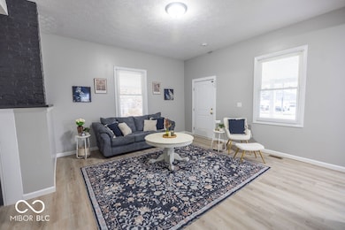 708 S Anderson St, Elwood, IN 46036 - photo 3