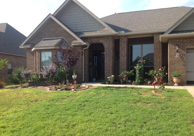 311 Windmill Way 01