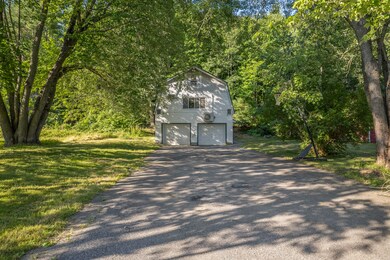 165 Elm St_101