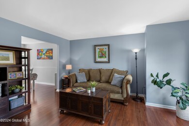 3 Maxwell Dr, Saratoga Springs, NY 12866 - photo 2