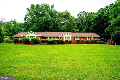 9575 Sharon Ave, La Plata, MD 20646 - photo 2