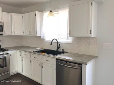 8501 Hidden View Ct, Anchorage, AK 99504 - photo 5