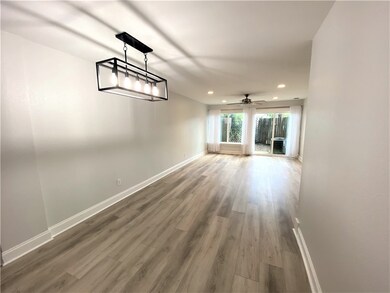 Dining/Living