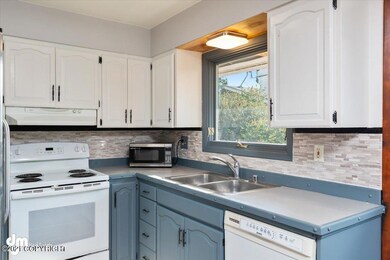 12-Kitchen MS_1922