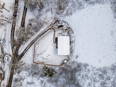 1261 Hartland Rd, Indore, WV 25111 - photo 6