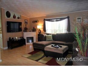 Family Room w/  Fireplace