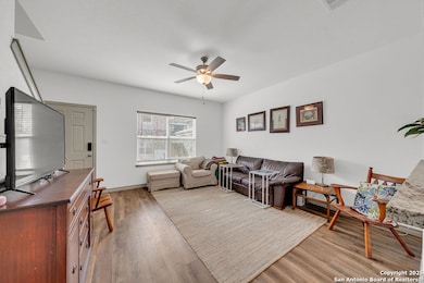 2045 Silver Oaks unit 18-B, San Antonio, TX 78213 - photo 4