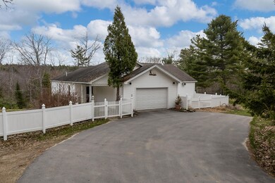 9 Hoffman Way_0104