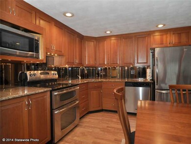 8 Hazel Point Rd, Smithfield, RI 02917 - photo 5