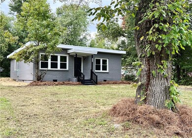 1506 Furlough Ave, High Point, NC 27260 - photo 2