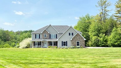 8 Clark Circle