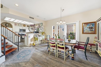 10256 N 12th Place unit 2, Phoenix, AZ 85020 - photo 6