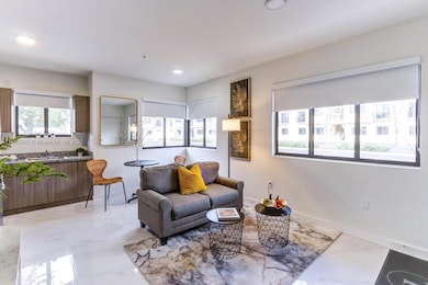 339 W 78th Rd unit 203, Hialeah, FL 33014 - photo 4