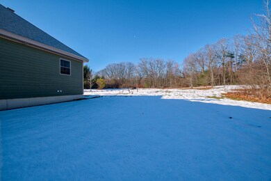 39 Tegans Way Bowdoinham ME-large-004-17