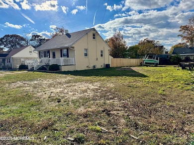 520 Lloyd Rd, Toms River, NJ 08753 - photo 3