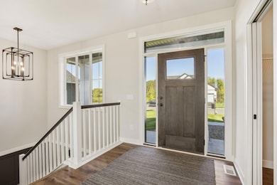 19969 Harrisburg Way, Lakeville, MN 55044 - photo 3