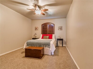 14789 Cottonwood Dr, Edmond, OK 73025 - photo 4