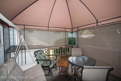 705 Cypress St, Throop, PA 18512 - photo 6