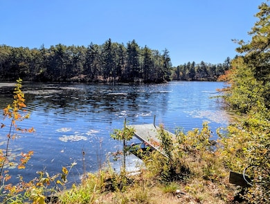 34 Hallock Point Rd, Stow, MA 01775 - photo 3