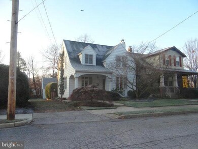 524 Bishop Ave, Chambersburg, PA 17201 - photo 2