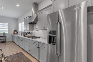 Spacious Kitchen