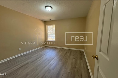 6013 Silkwater Ct, Raleigh, NC 27610 - photo 7