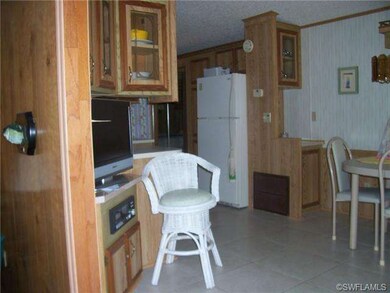 197 Cheetah Dr, Naples, FL 34114 - photo 4