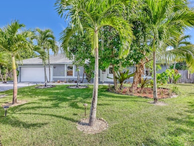 1950 Wisteria St, Wellington, FL 33414 - photo 2