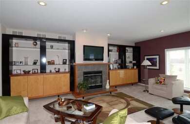 N9333 Wood Duck Cir, Belleville, WI 53508 - photo 2