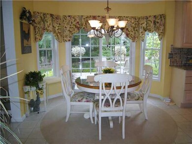 Kitchen Bright and sunny kitchen dining area/break
