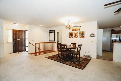 12 Ridgewell Ln, Bella Vista, AR 72715 - photo 4