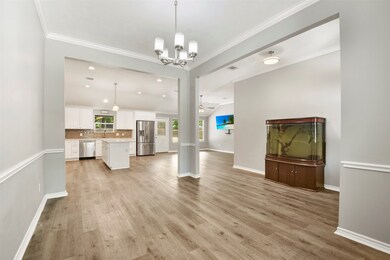 10997 Royal Cir, Cleveland, TX 77328 - photo 5