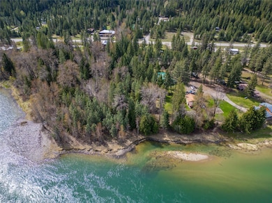 74 Cedar Creek Ext, Libby Montana 59923
Two parcels with 750+/_ Riverfront has a 26640 sqft 3/2 with shop & carport.