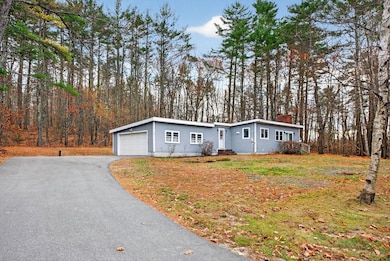 35 Webbs Mills Rd, Raymond, ME 04071 - photo 3