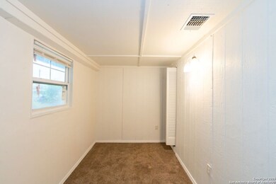 6950 Lark Haven Ln unit 2, San Antonio, TX 78263 - photo 4
