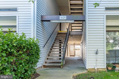 1625 Carriage House Terrace unit AA, Silver Spring, MD 20904 - photo 2
