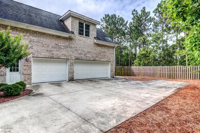 4608 Tall Tree Ln Wilmington-large-003-D