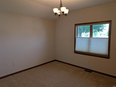 1260 Carrington Way, Berne, IN 46711 - photo 5