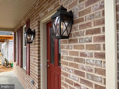 1742 Meridian Dr, Hagerstown, MD 21742 - photo 4