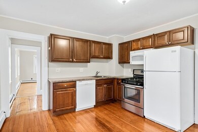 274 Main St unit B, Stoneham, MA 02180 - photo 6